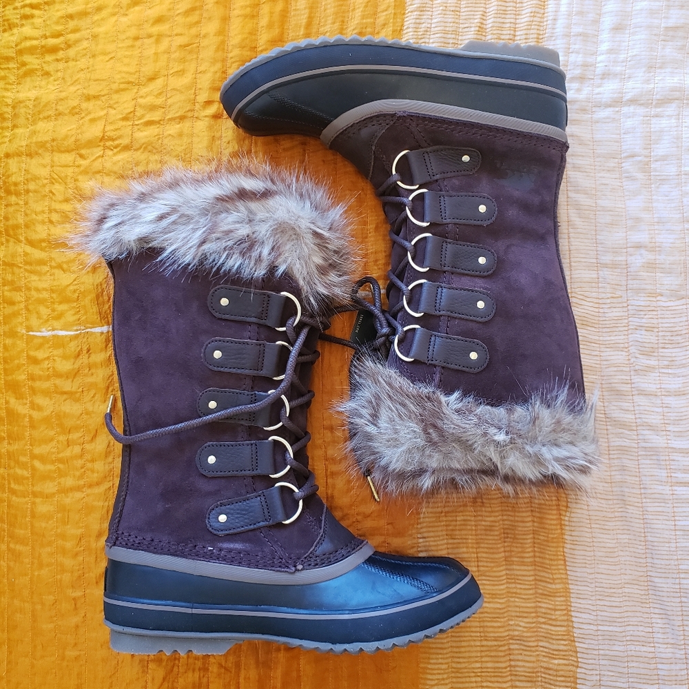 Joan of Arctic Cattail Sorel Snow Boots